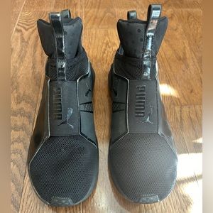 Women’s Puma Sneakers Size 8